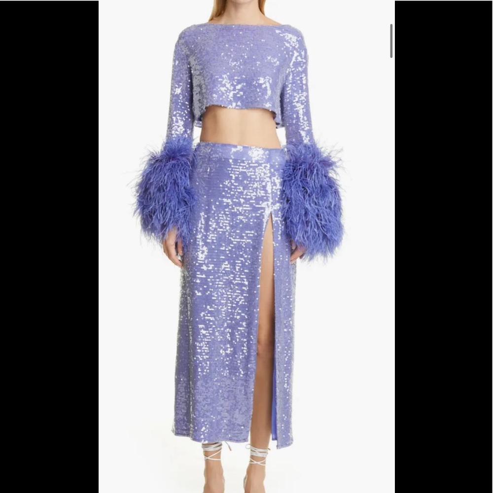 LAPOINTE
Sequin-embellished Straig skirt and top